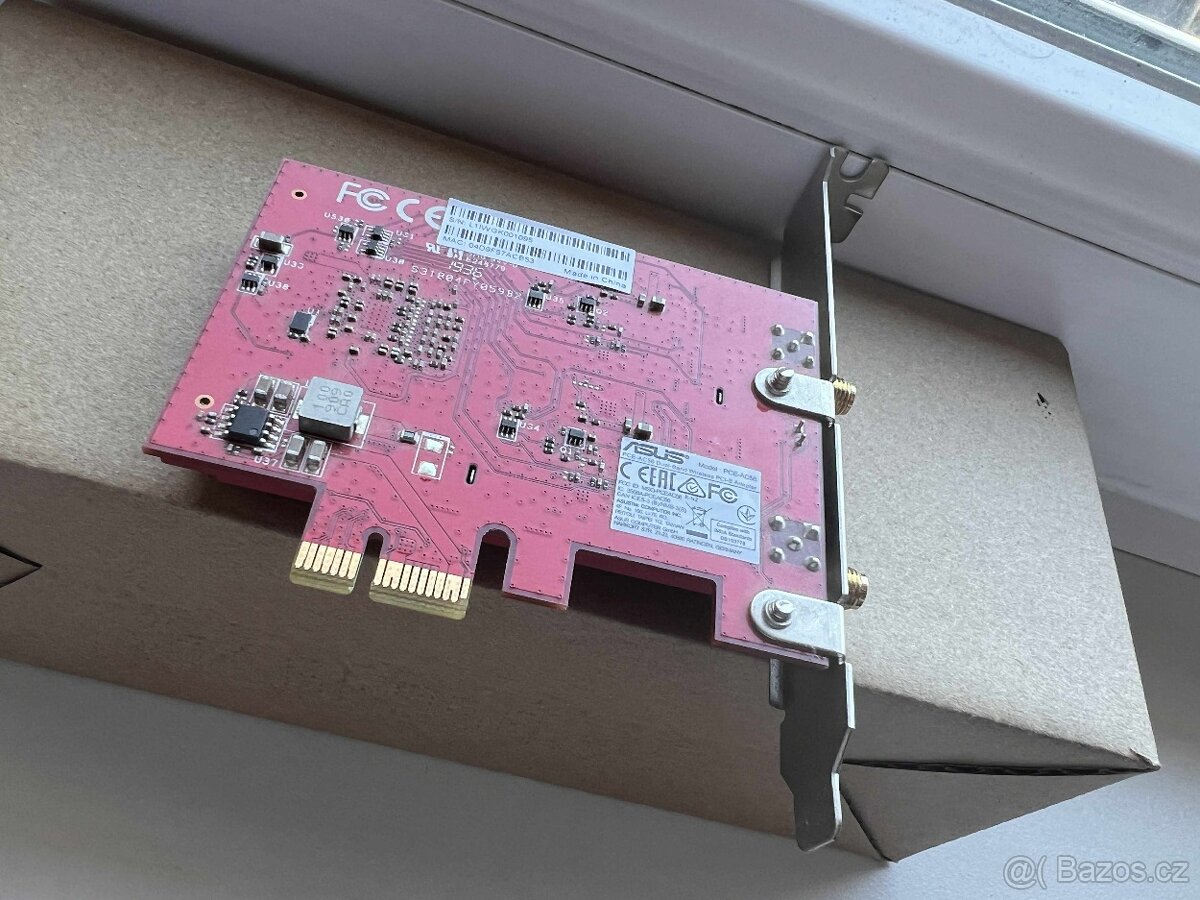 ASUS PCE-AC56 Wi-Fi síťová karta - 2