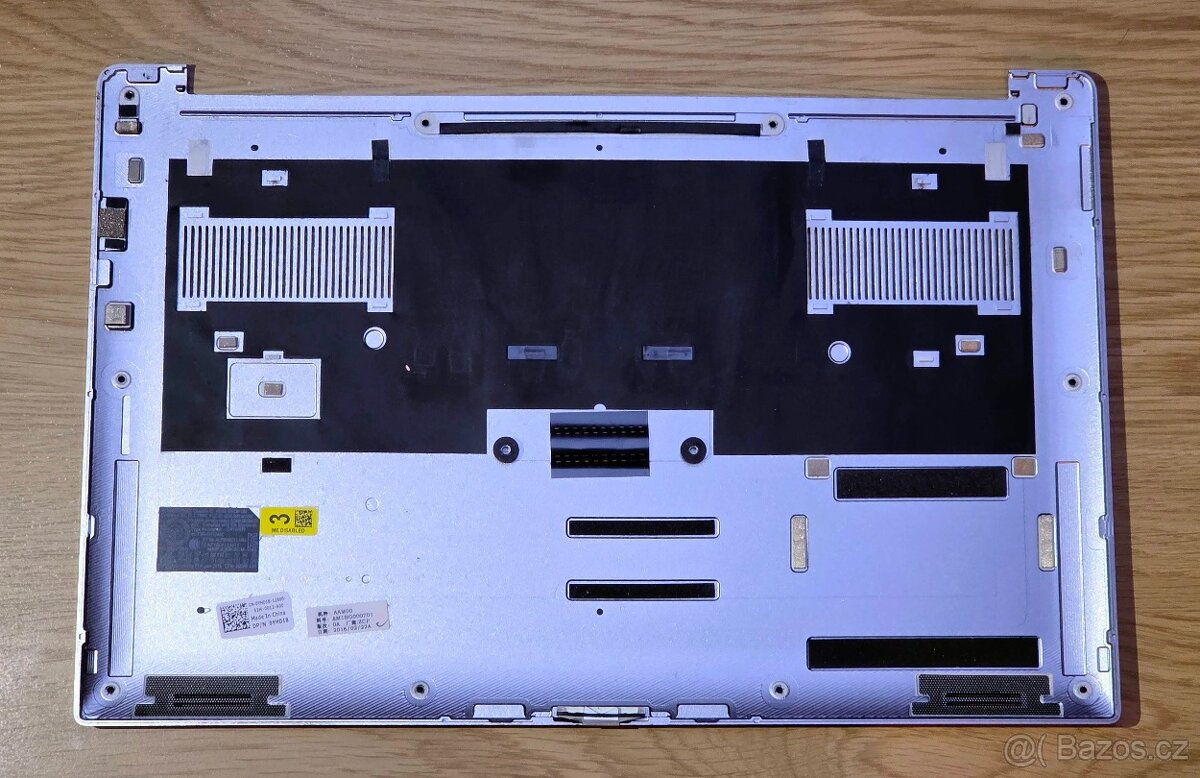 Spodní kryt Dell XPS 9550 - 2