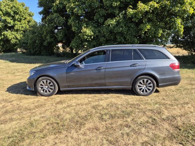Prodám Mercedes-Benz E 200 BLUETEC 100kW - AUTOMATICKÁ PŘEV. - 2