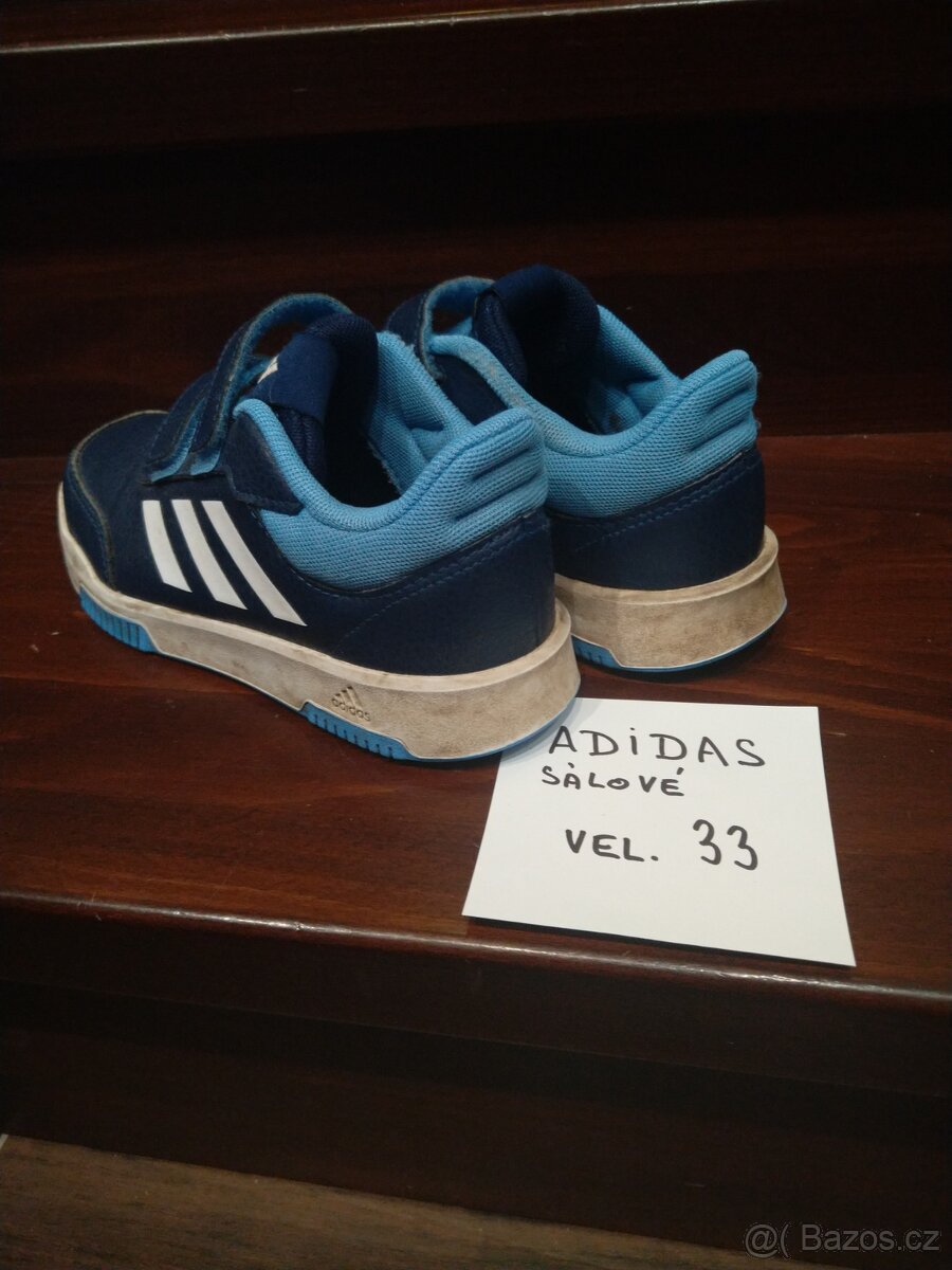 Dětské sálové boty adidas - 2