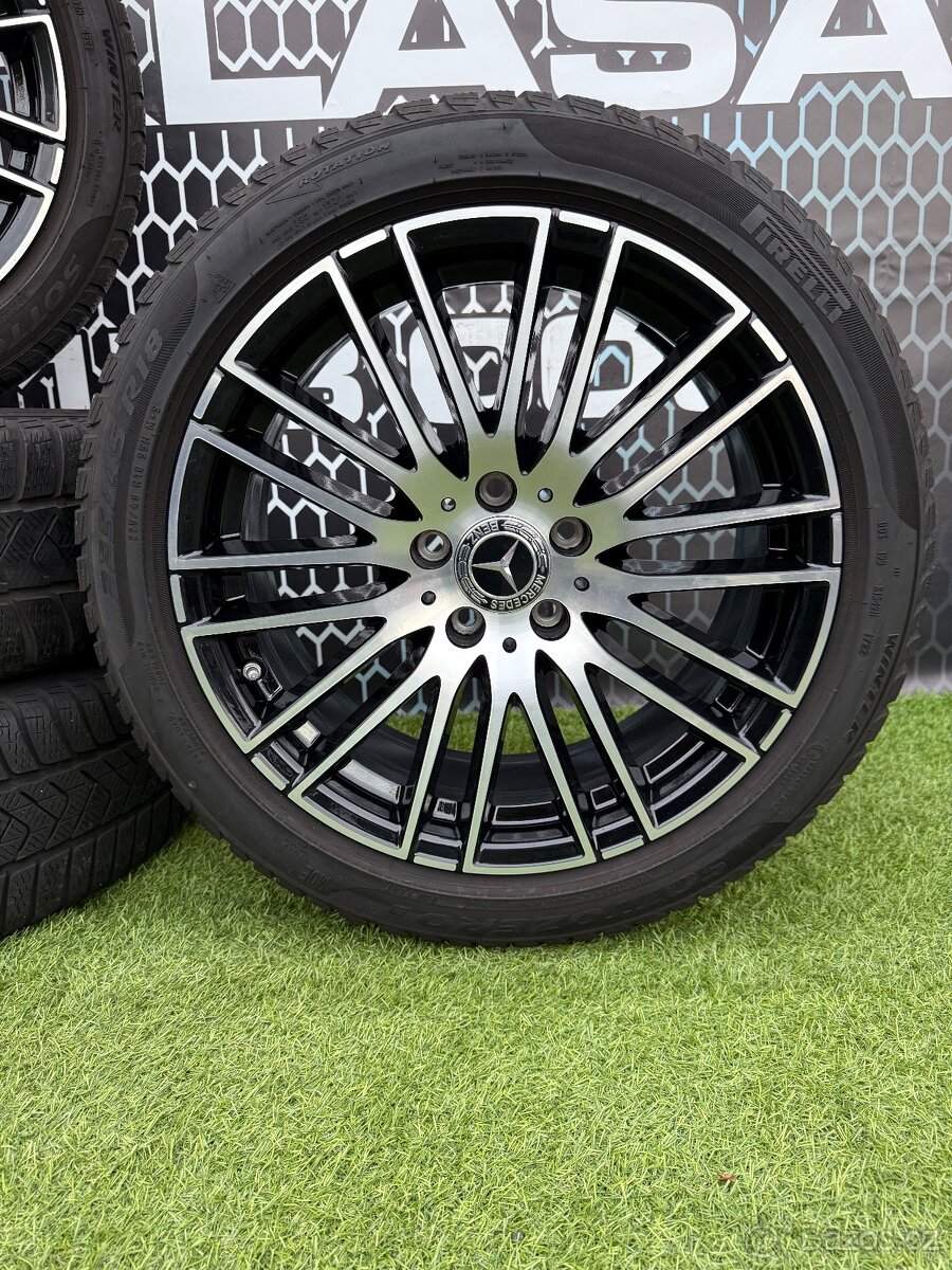 MERCEDES C-CLASS W206 - ORIGINÁLNÍ SADA 225/45 95H R18 - 2