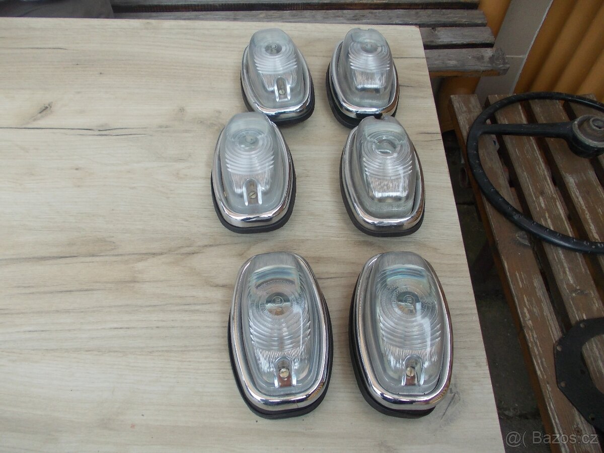 Prodám světla na veterána Tatra,Škoda - 2