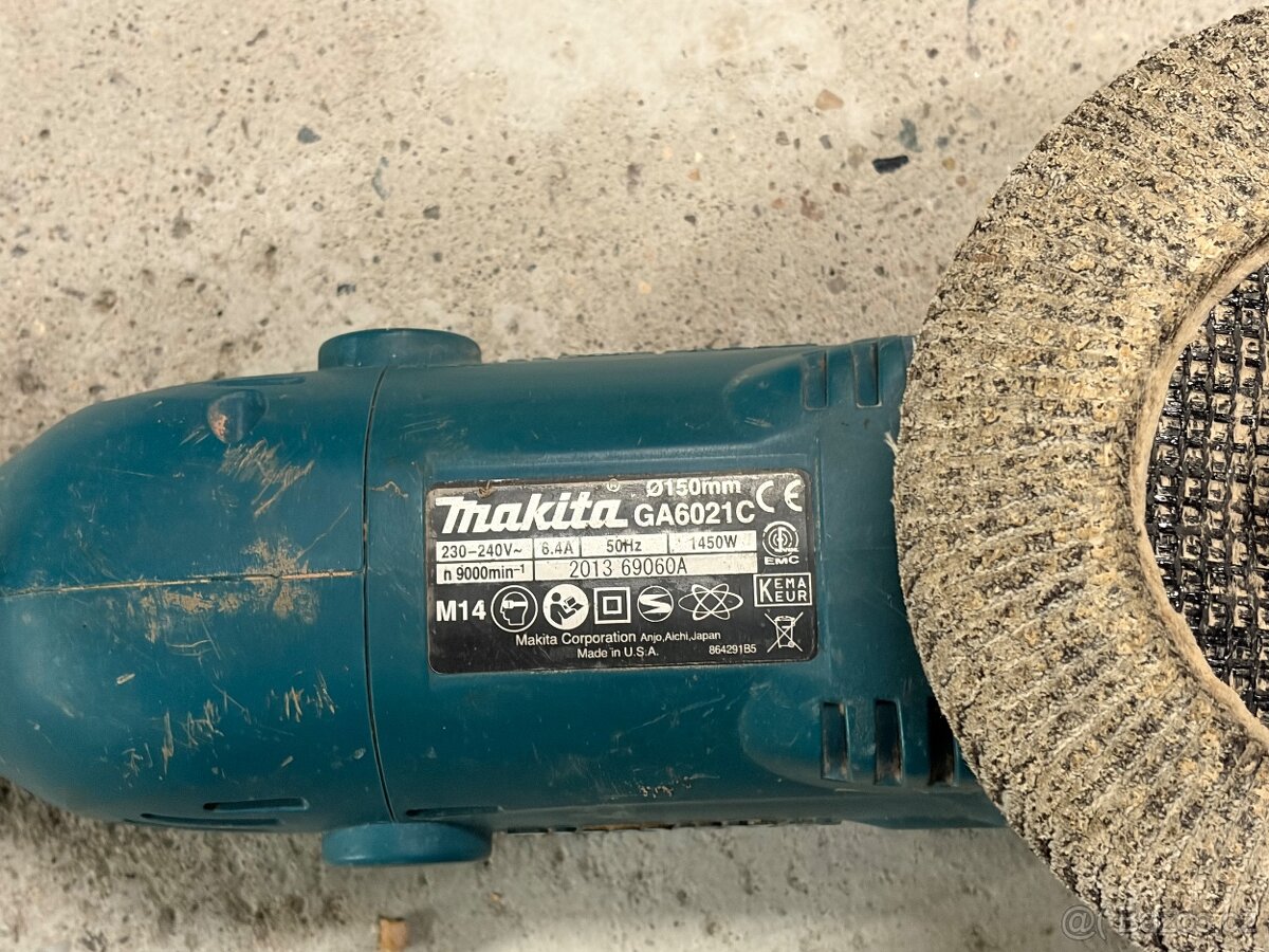 Makita GA6021C úhlová bruska - 2