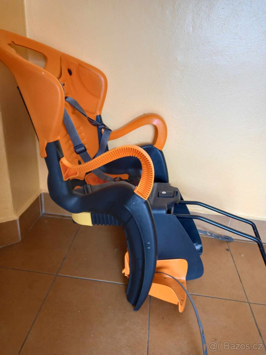 Sedačka na kolo plus příslušenství - 2