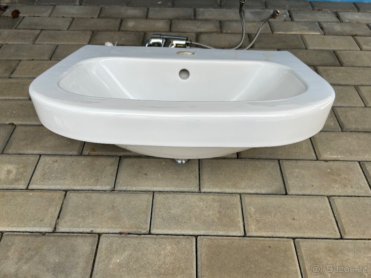 Umyvadlo zn. JIKA - 2