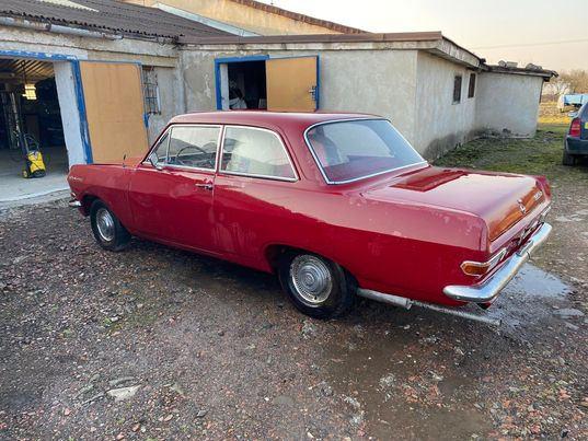 Prodám Opel Rekord Olympia r.v.1963 - 2