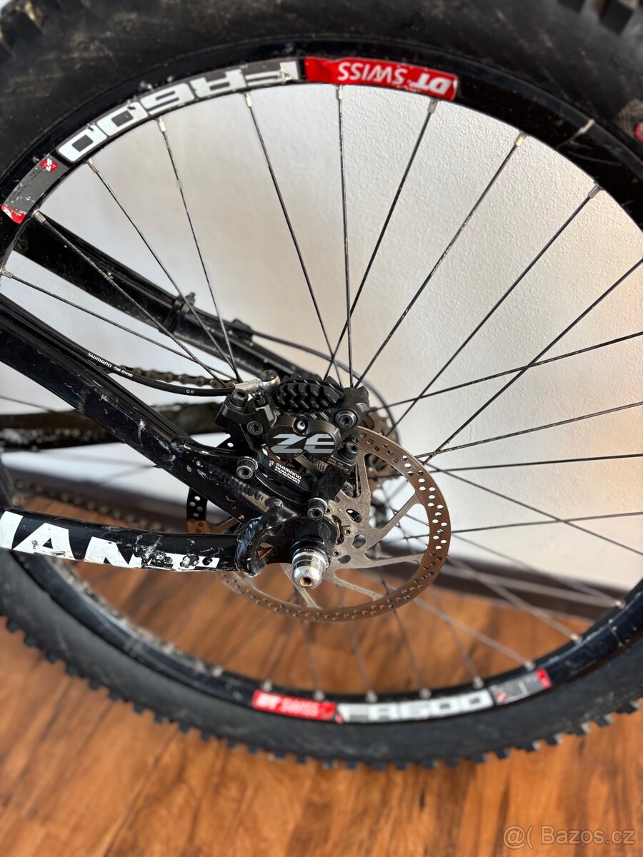 DH kolo Giant Glory 2009 - 2