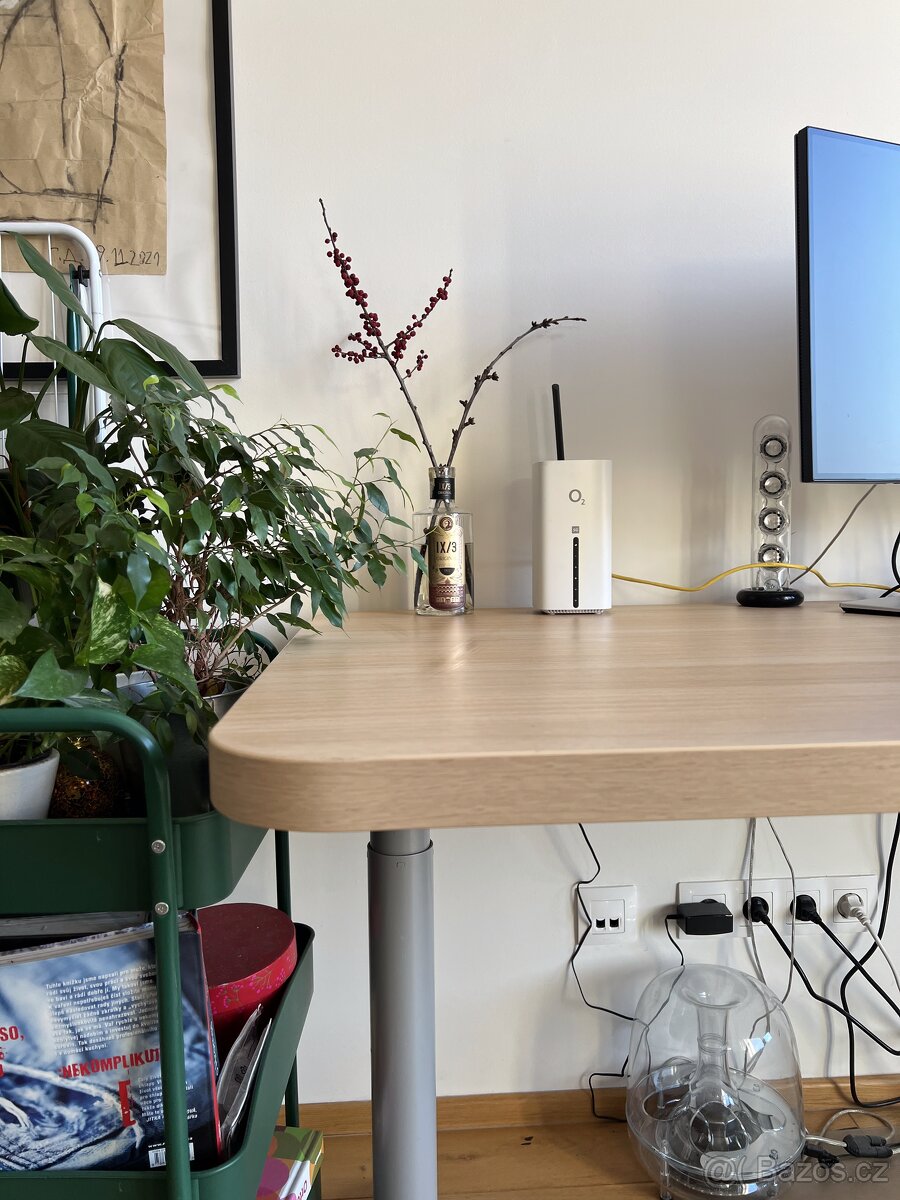 Polohovatelný stůl 180x80cm - 2