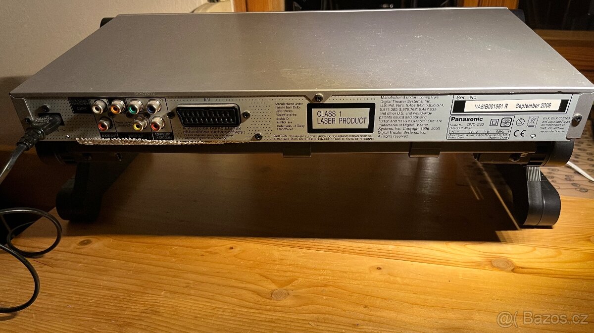 DVD přehrávač Panasonic DVD-S42 - 2