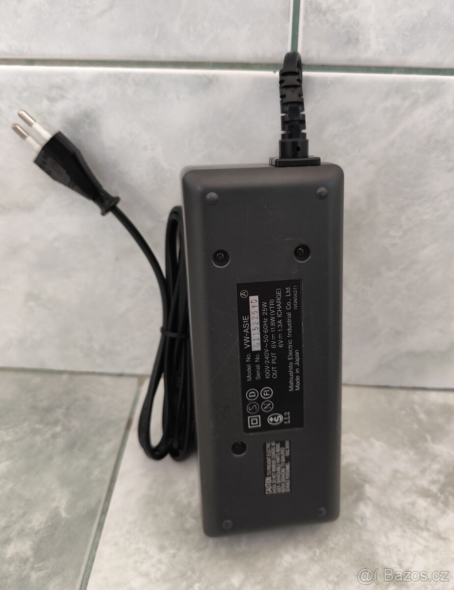 NABÍJEČKA BATERIÍ PANASONIC VW-AS1 - 2