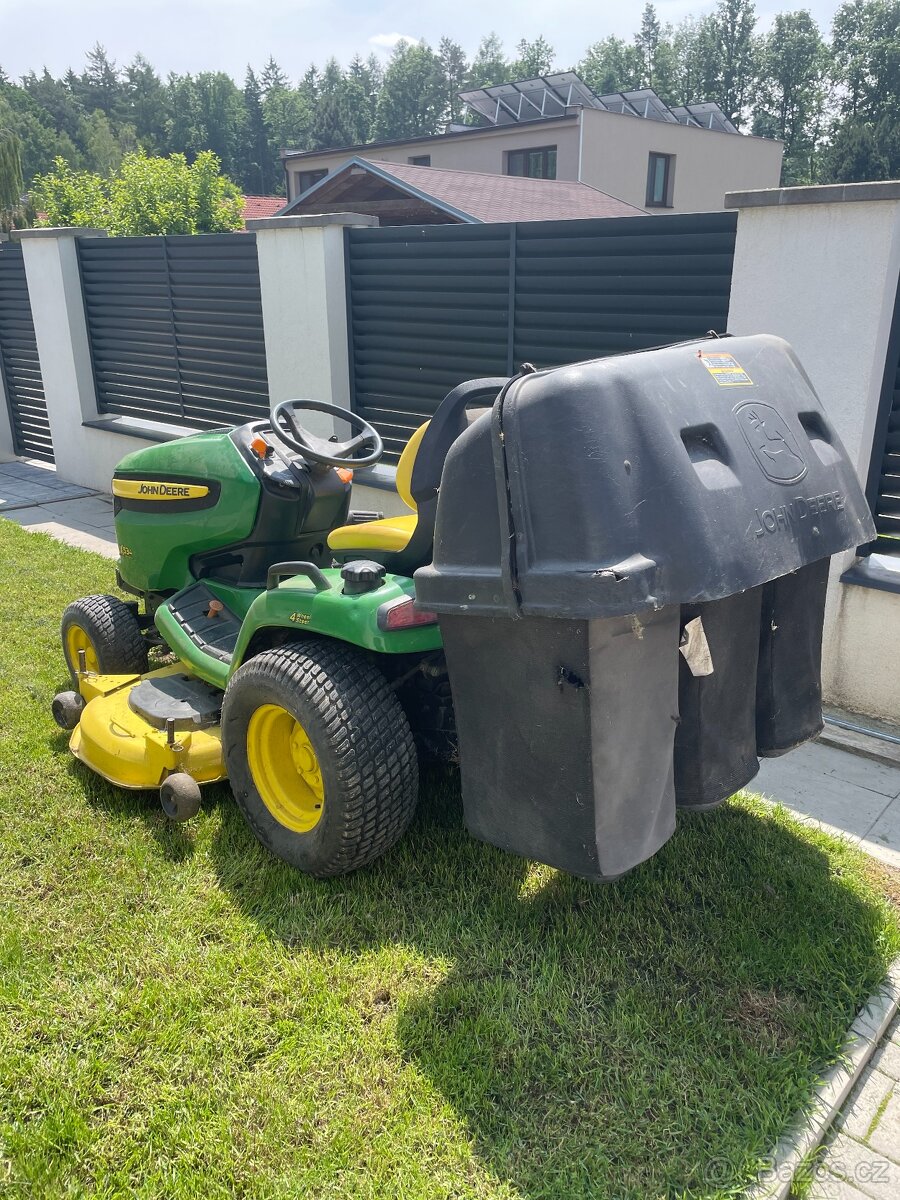 Sekačka John Deere X534 - 2