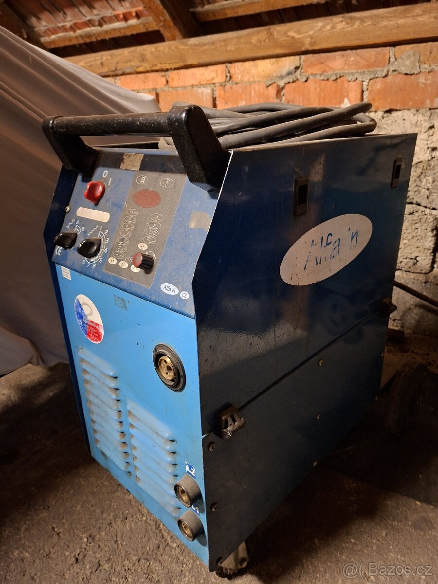 Svářečka, Alfa in - 2