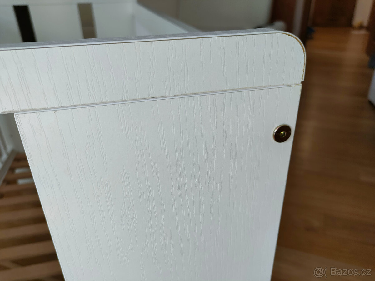 Bílá dětská postýlka / postel - 2