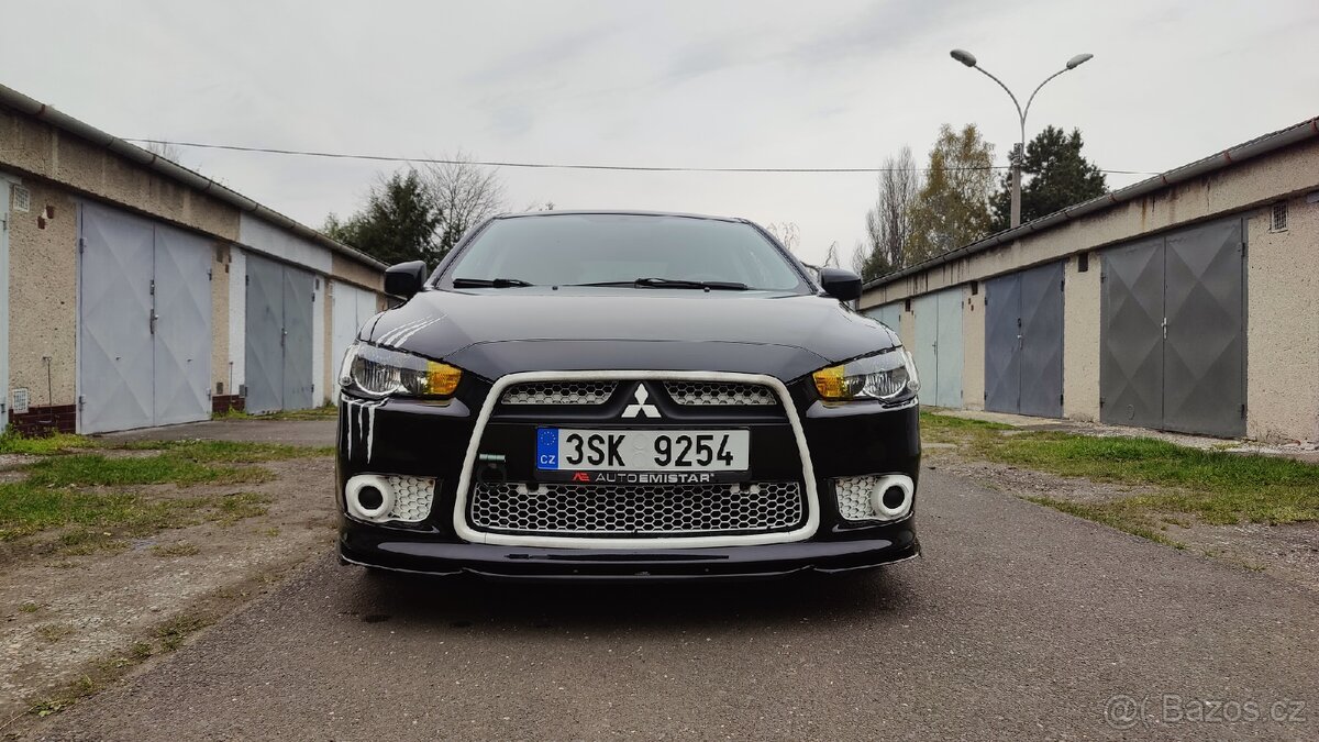 Mitsubishi Lancer 1.6 MIVEC - 2