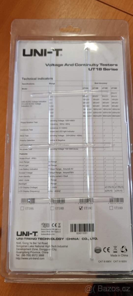 Zkoušečka napětí UNI-T UT18 - 2