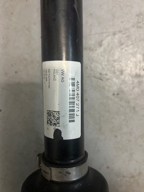 Poloosa VW Audi. 4M0407271J - 2