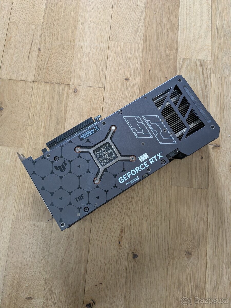 ASUS TUF Gaming GeForce RTX 4070 OC Edition 12GB - 2