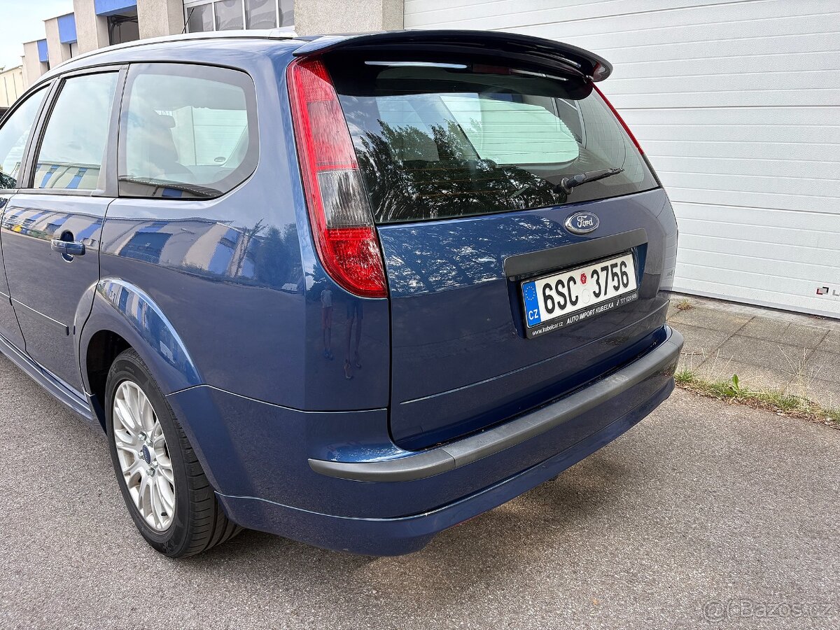 FORD FOCUS Combi - 2