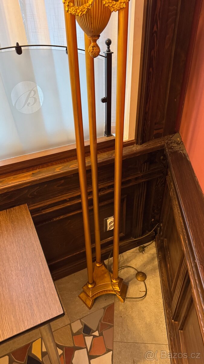 Empirová lampa - 2
