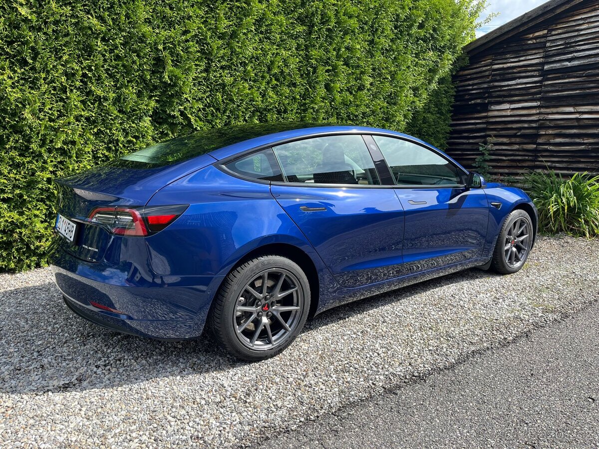 Tesla Model 3 Long Range Dual Motor 2022 – odpočet DPH - 2