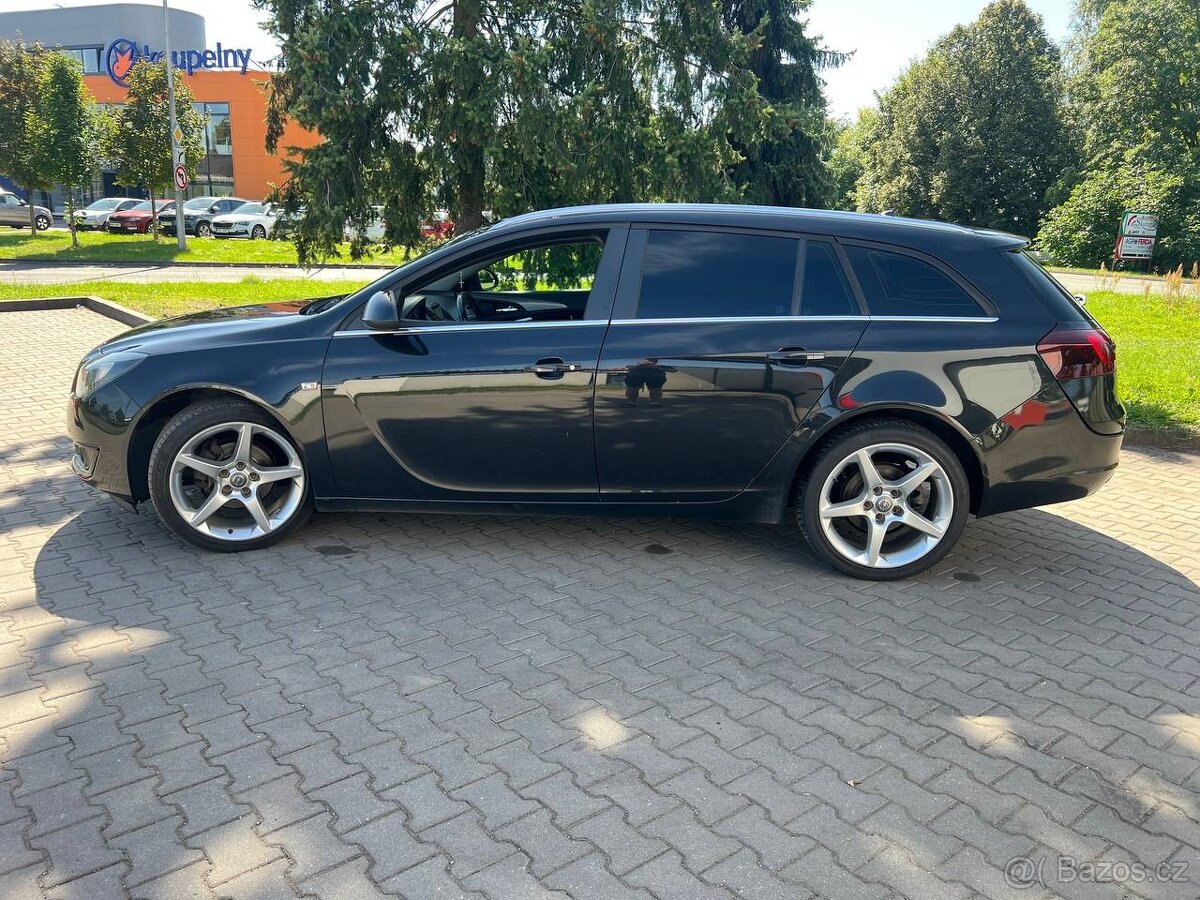 Opel Insignia 2015 automatická 2.0 cdti - 2