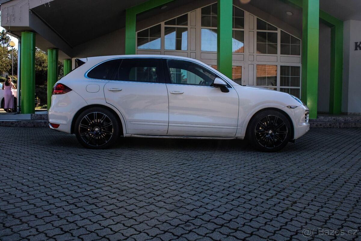 Porsche Cayenne 3.0 180kw Diesel - 2