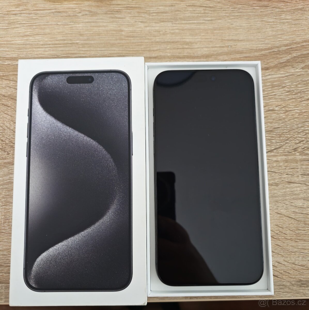 Iphone 15 Pro Max 256 GB + příslušenství - 2