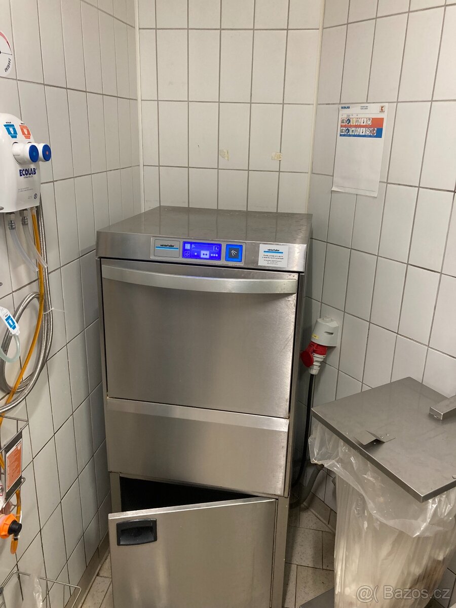 MYČKA NA NÁDOBÍ a podnosy Winterhalter UC-XL - 2