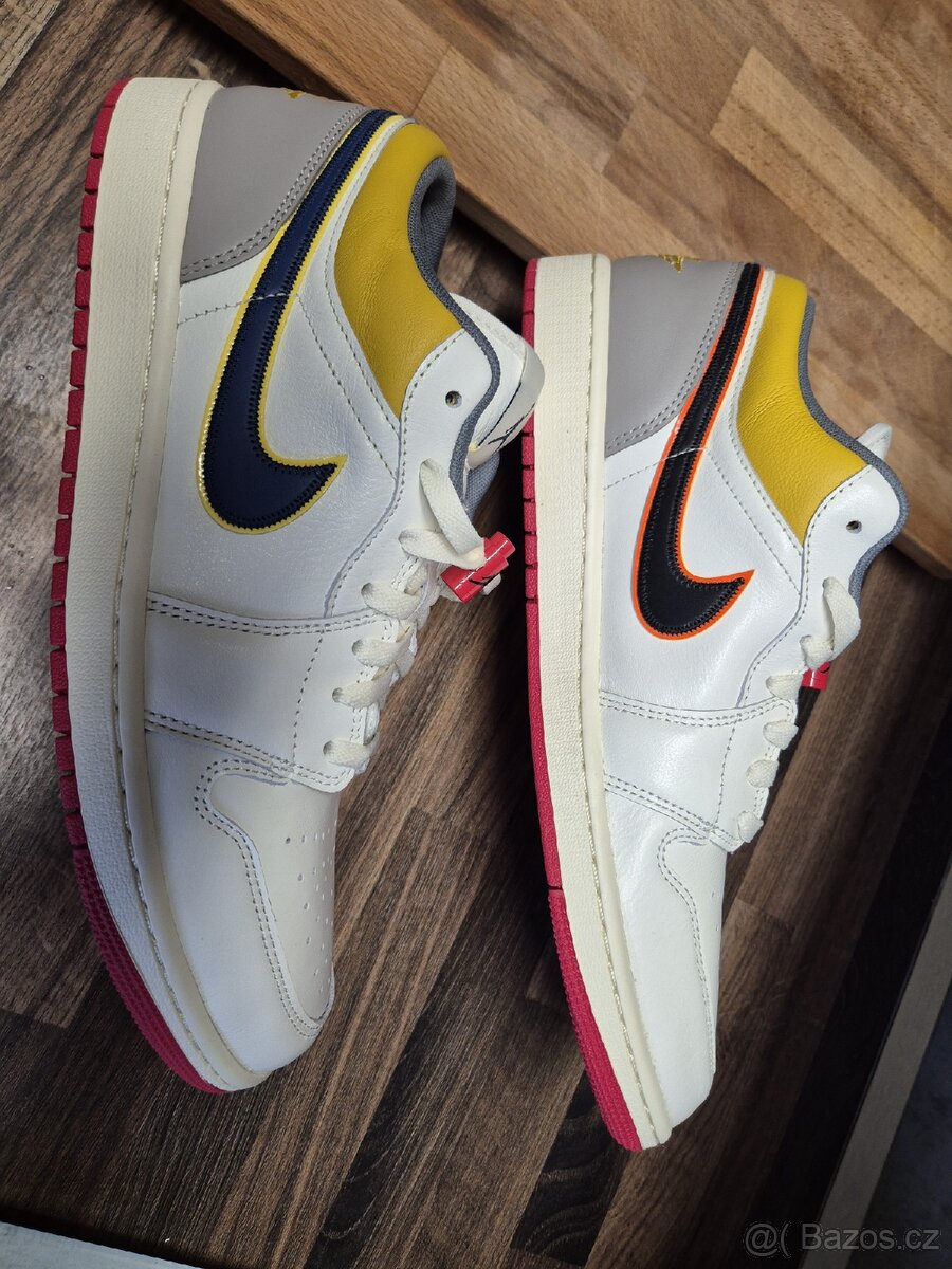 Nike Air Jordan 1 Low Premium - 2