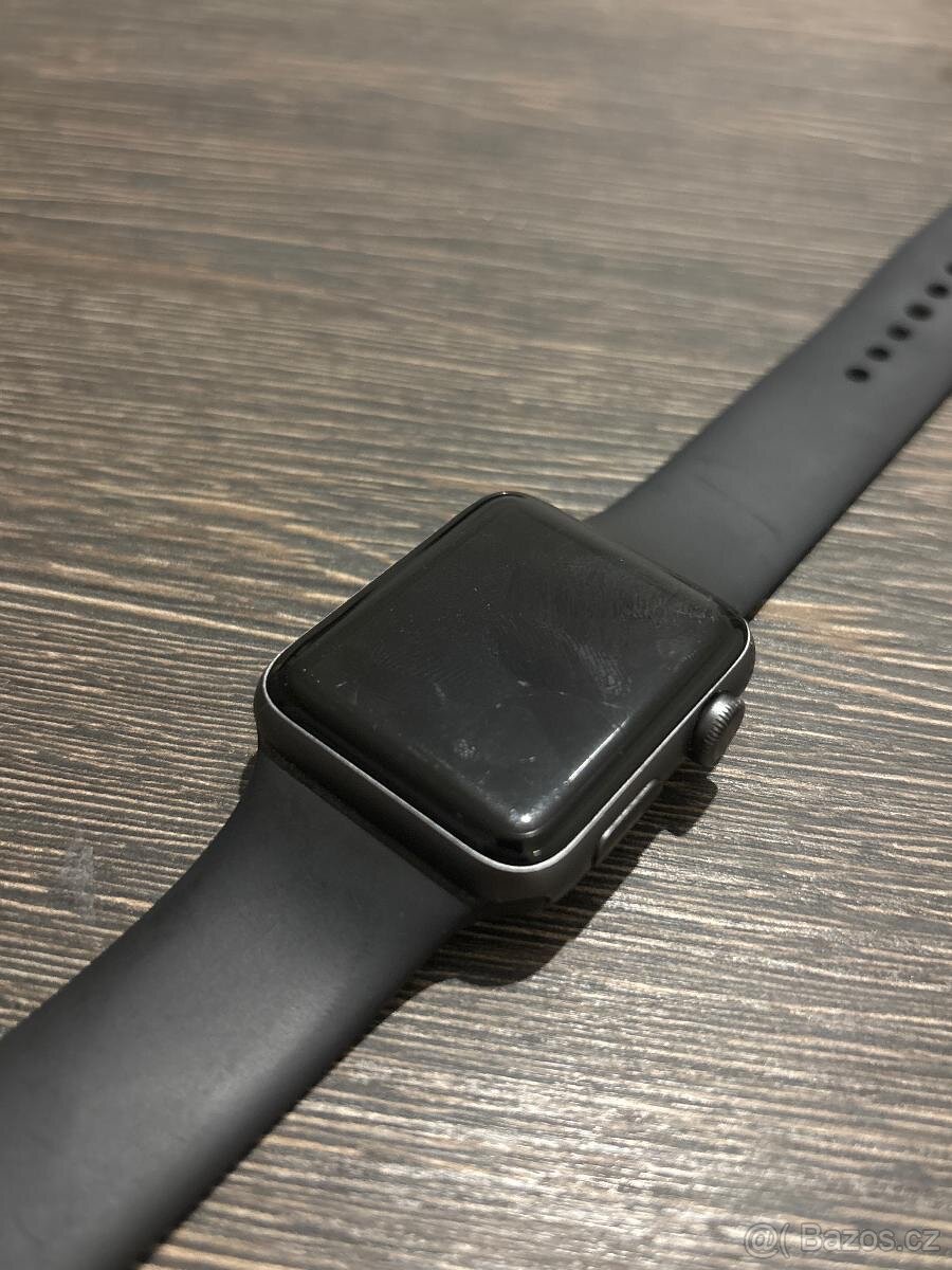 Apple Watch 3 42mm - 2