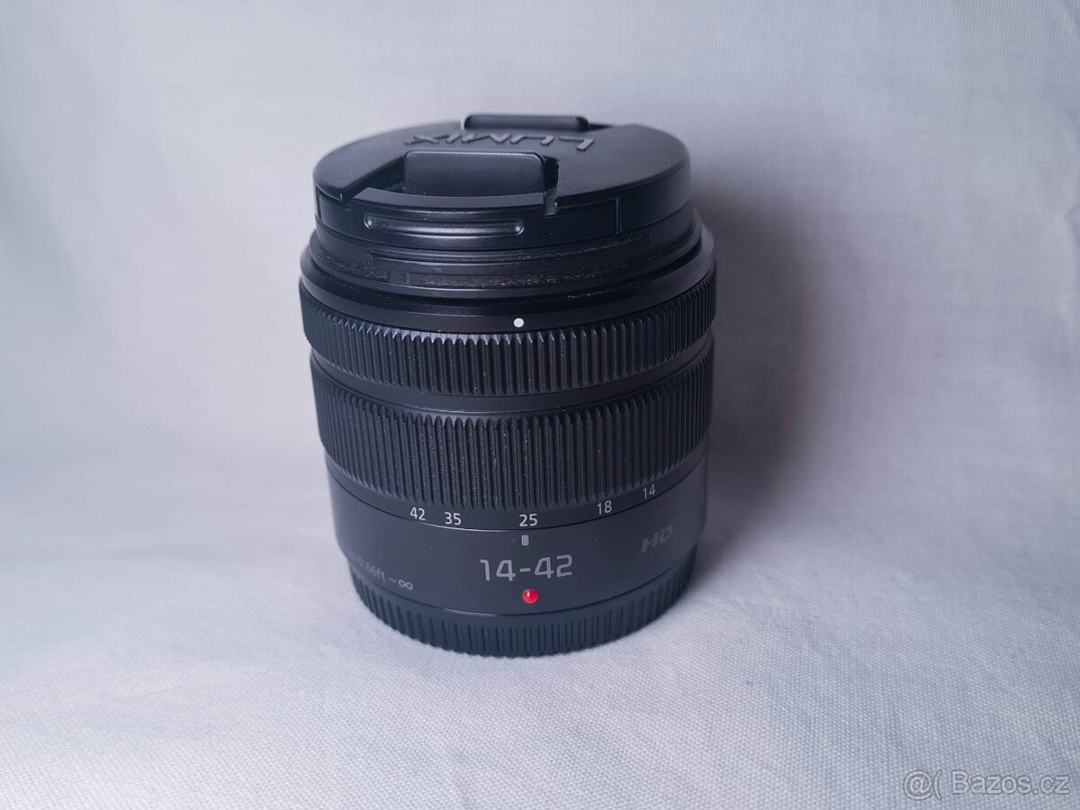 Panasonic Lumix G Vario 14–42mm f/3.5–5.6 ASPH MEGA O.I.S. - 2