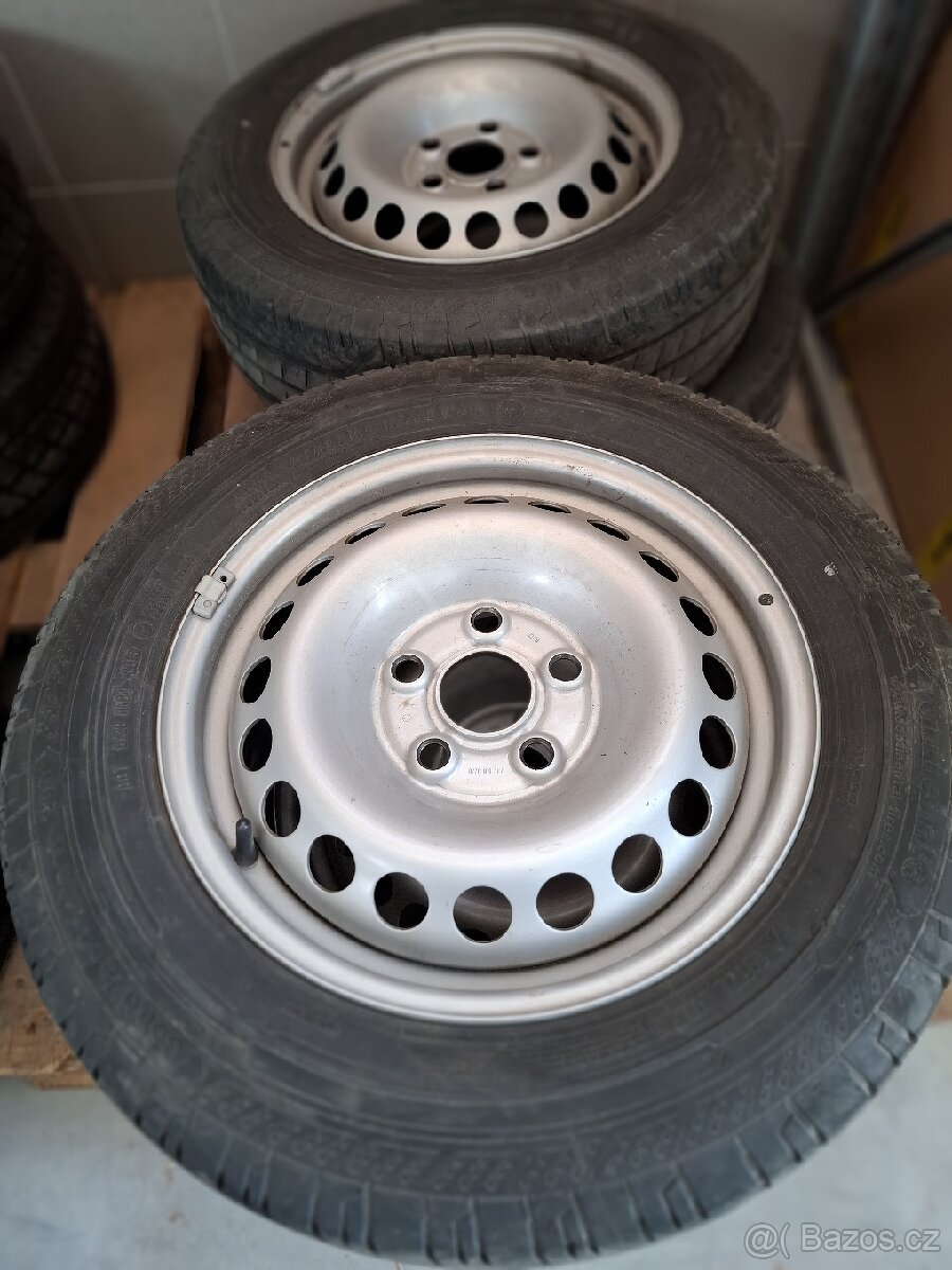 Prodám sadu letních kol 205/65R16C Transportér - 2