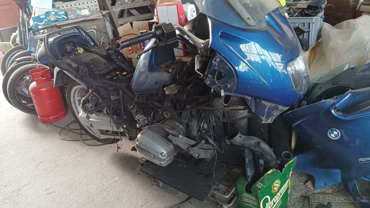 BMW náhradní díly na různé modely.. levne - 2