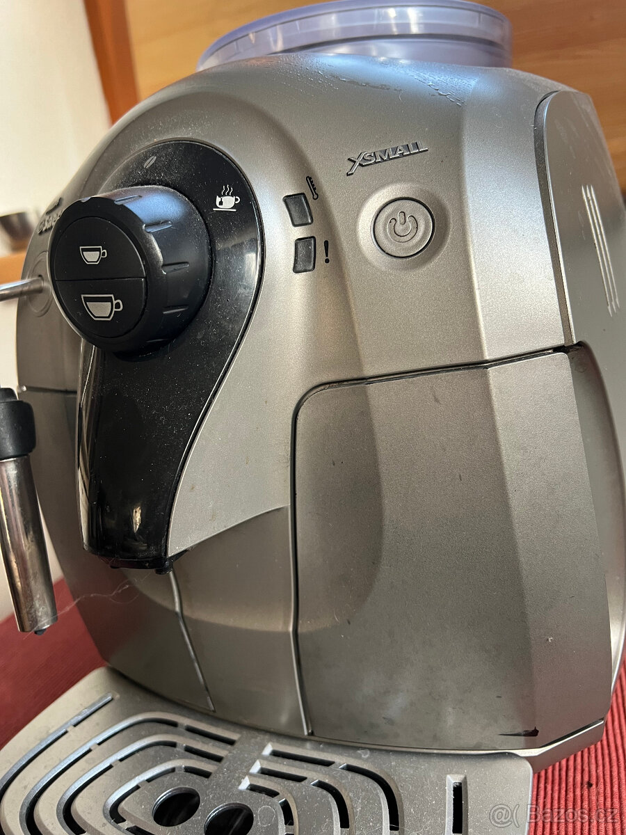 Kávovar Philips Saeco HD 8747 XSmall. - 2