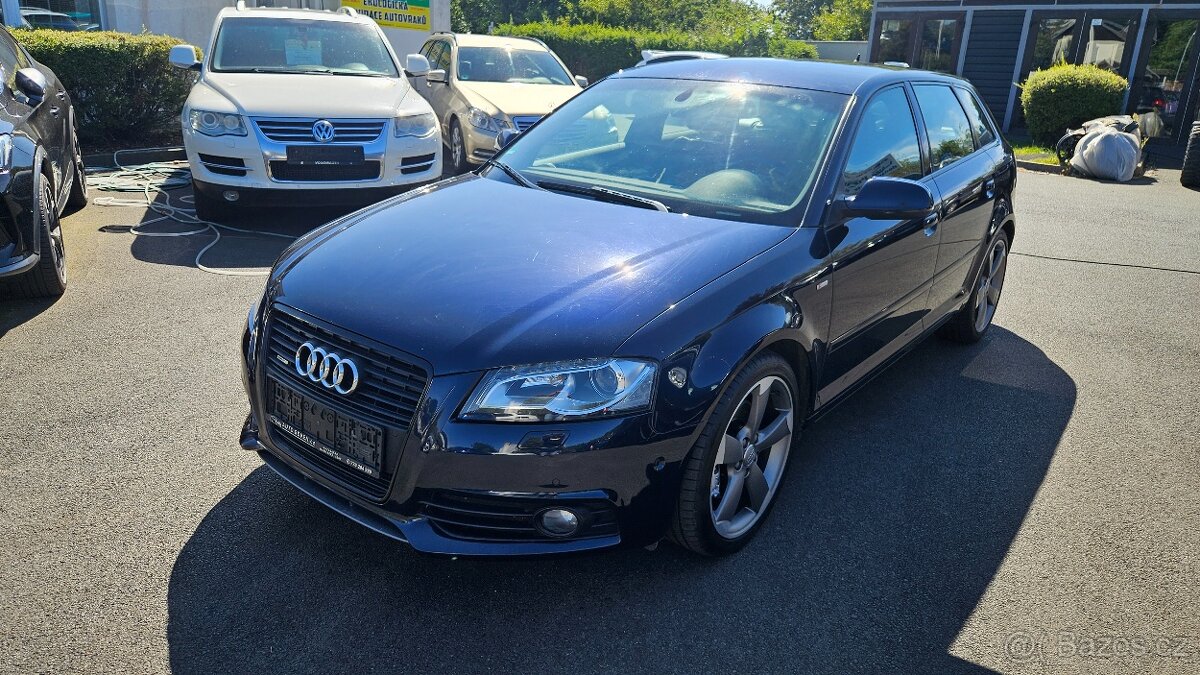 Audi A3 1,8 TFSi Quattro S-Line - 2