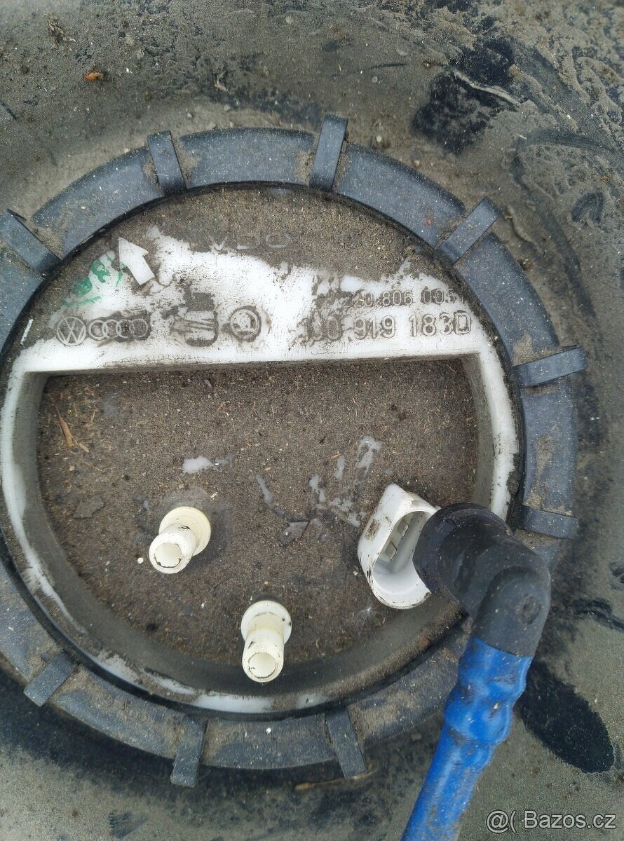 golf iv combi palivová nádrž - 2