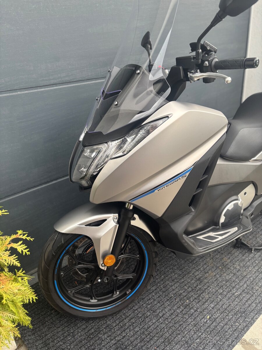 Honda Integra NC750D ABS - 2