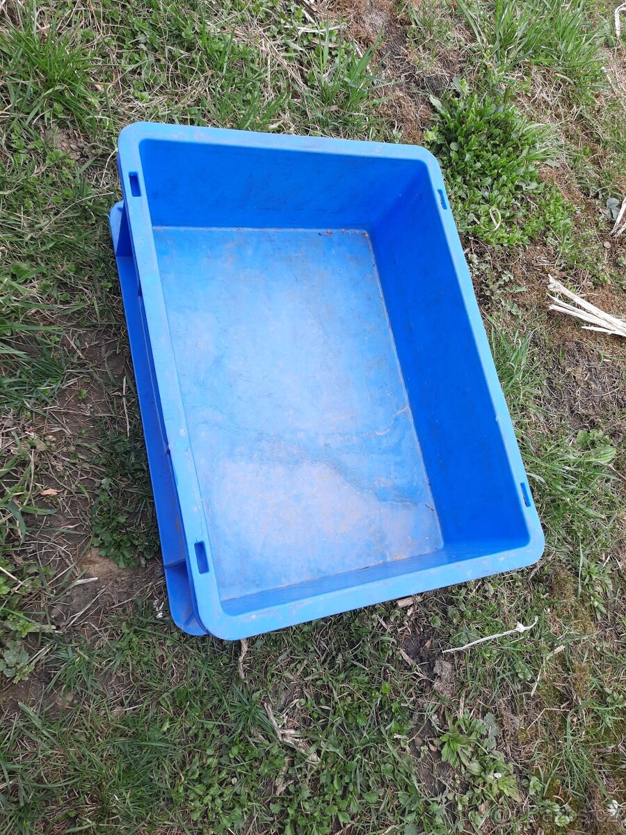 Plastová prepravka - 2