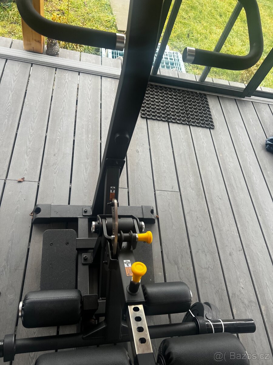 Posilovací stroj - 2