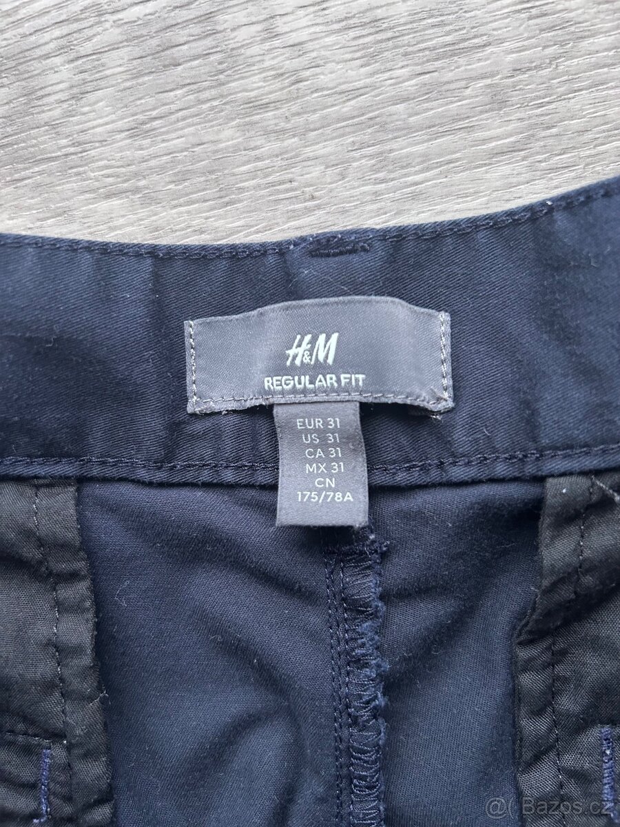 Prodám tmavě modré chino šortky H&M vel. 31 - 2
