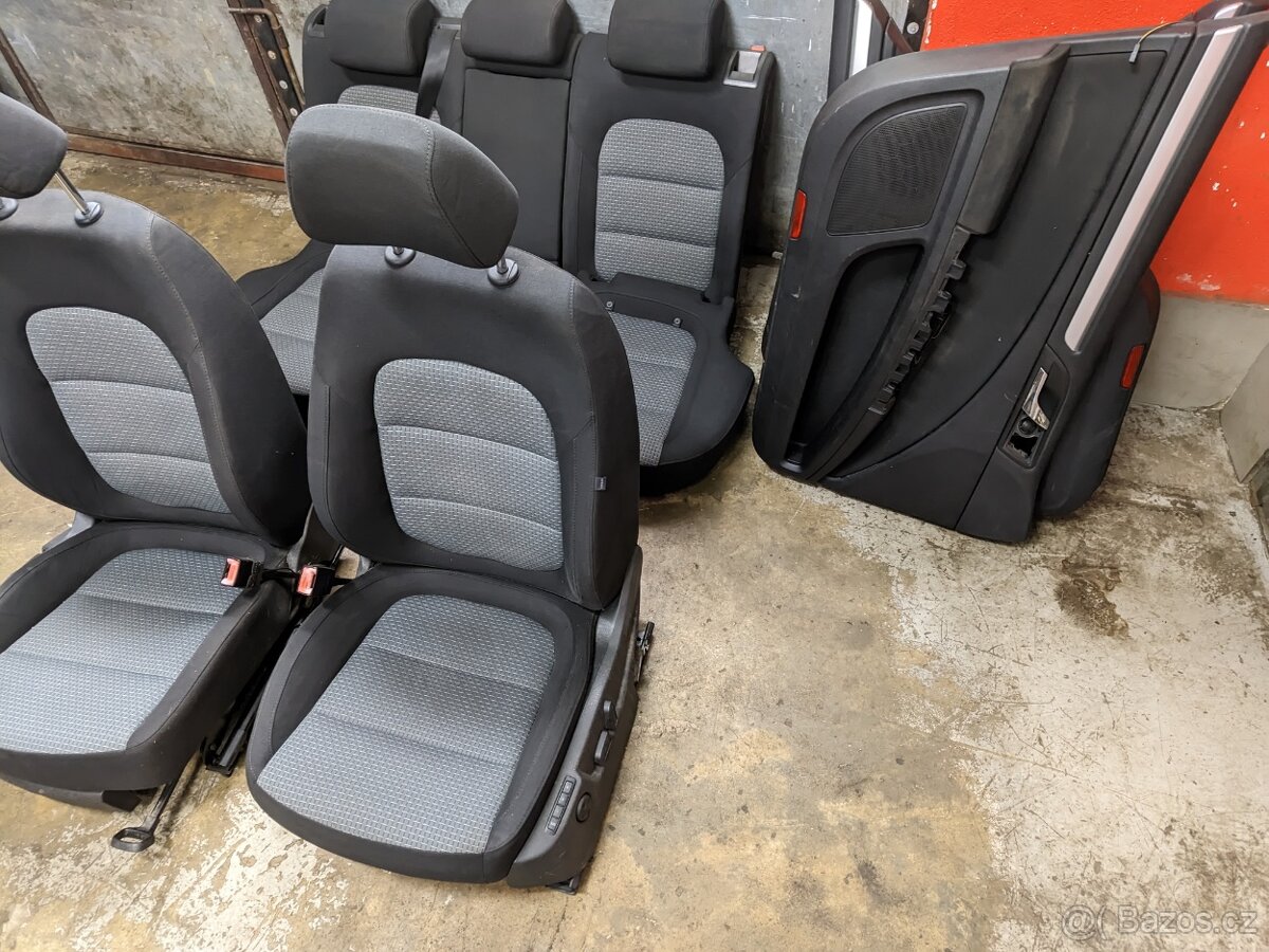 Sedačky, tapeci Superb II - combi - 2