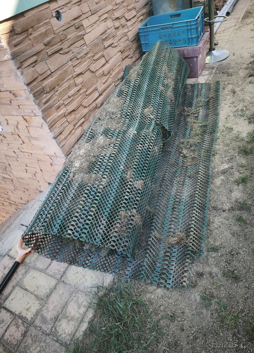 Zatravňovací rohož - 2