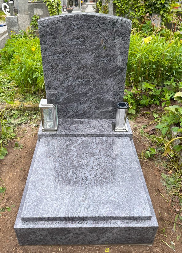 Urnový hrob z přírodní žuly - 2