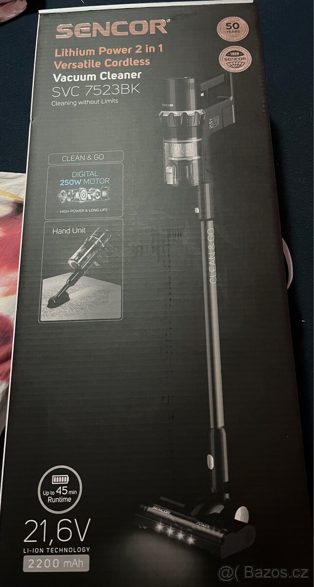 Tyčový vysavač Sencor černý - 2