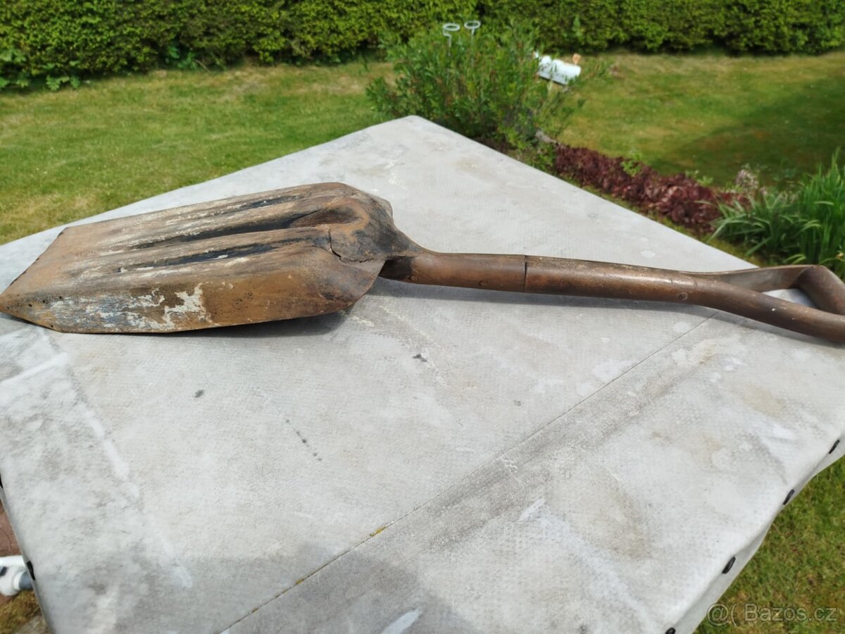 lopata na lokomotivu - 2