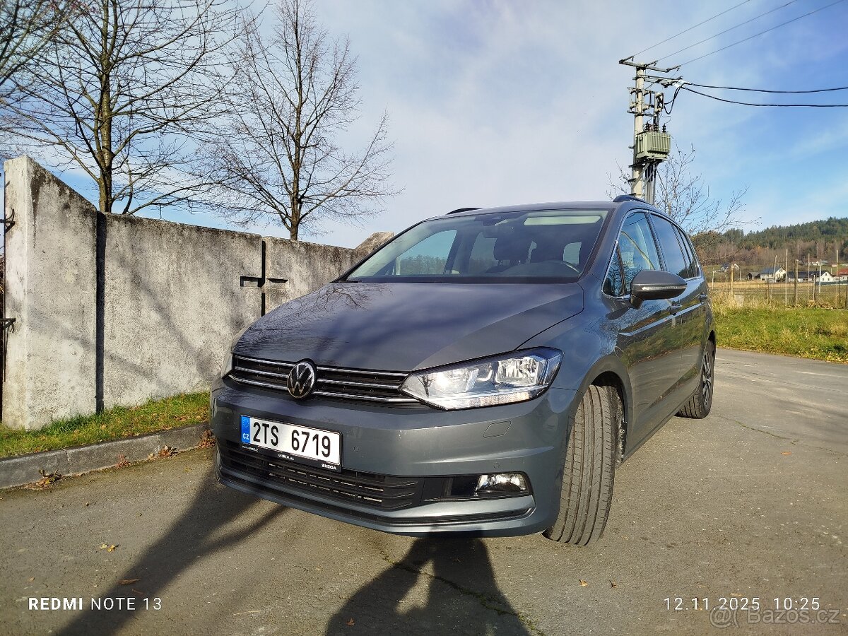 VW Touran 1.5 TSI DSG 7 míst - 2