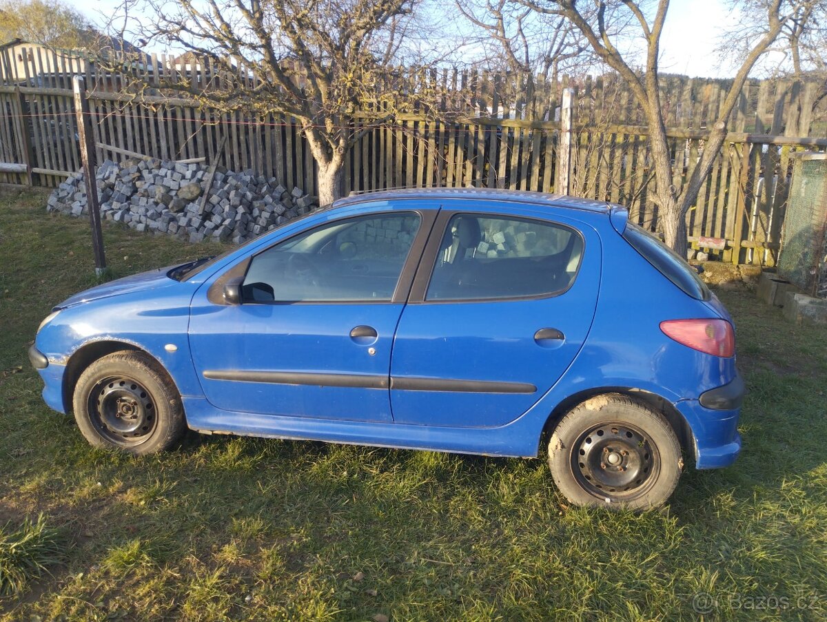Peugeot 206 1.4 HDI 50kw - 2