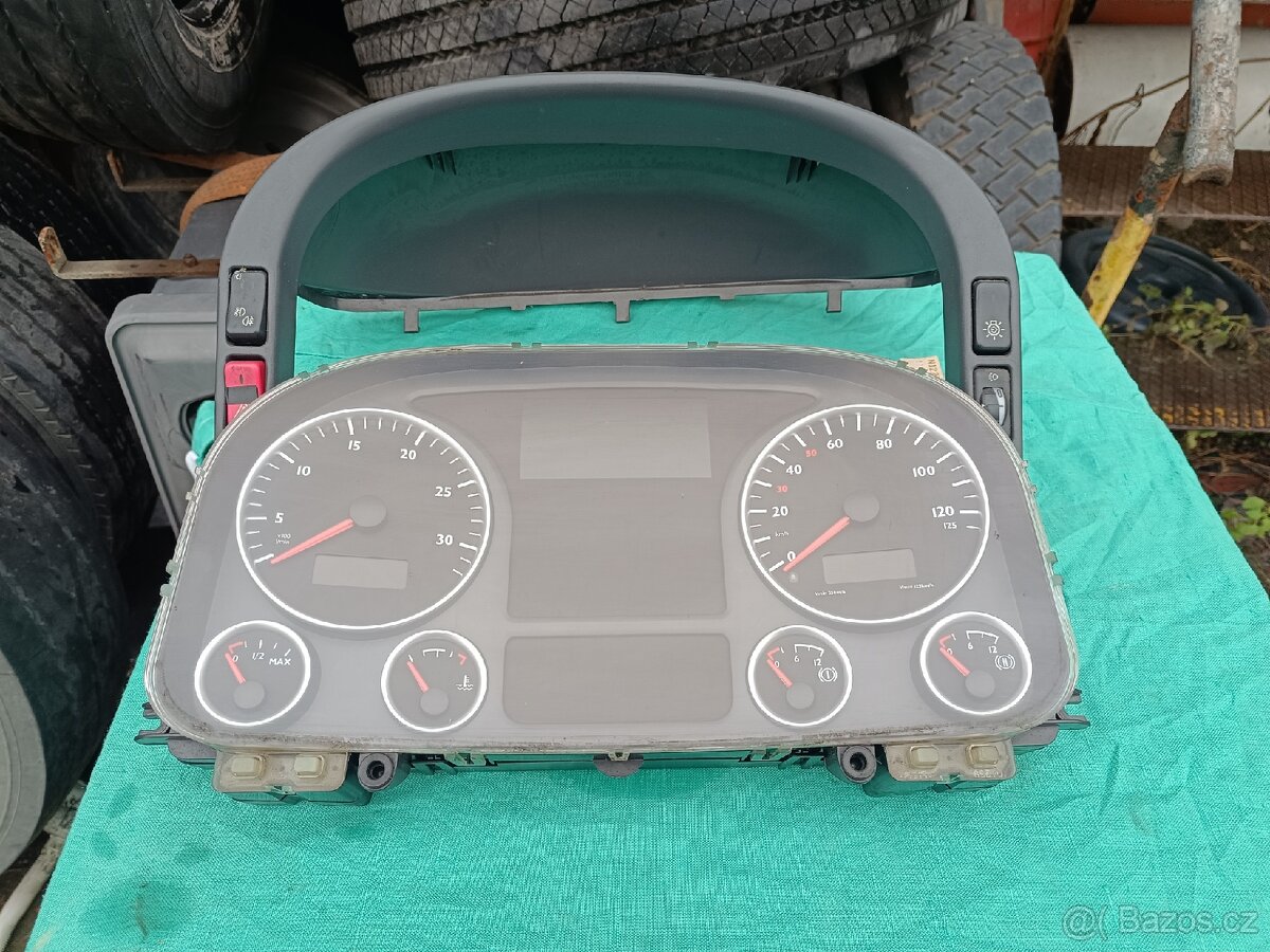 Man TGL přístrojová deska - 2