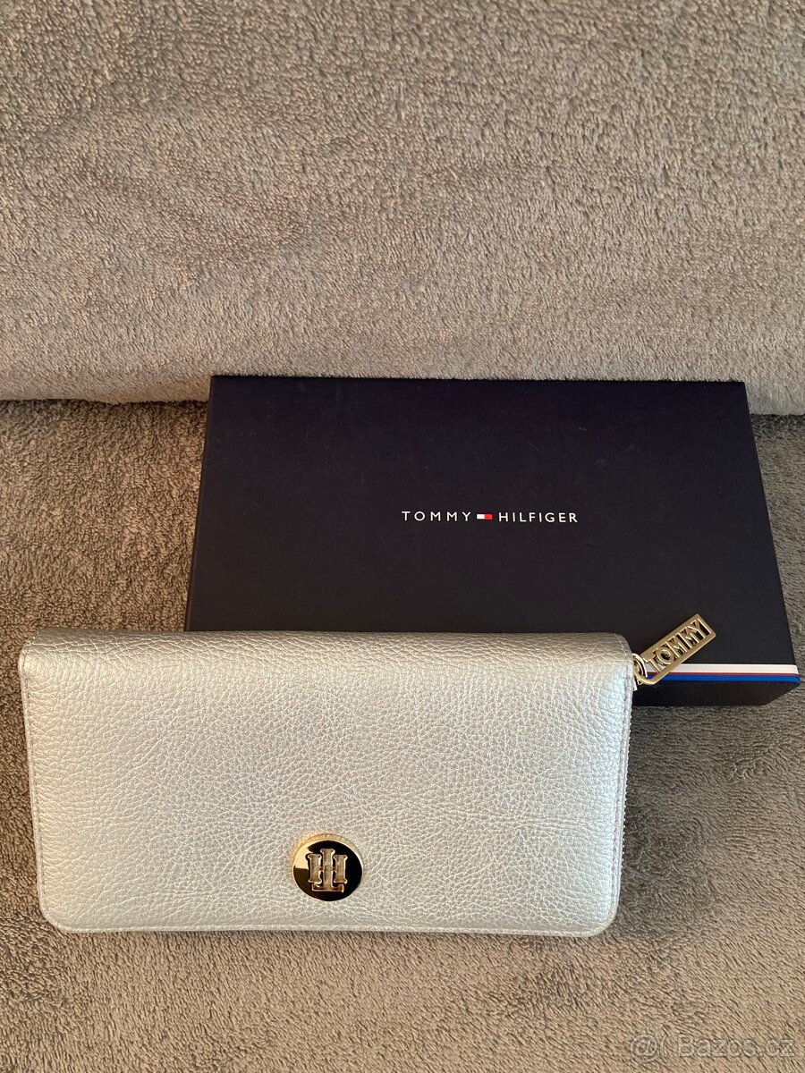 Nová peněženka Tommy Hilfiger - 2