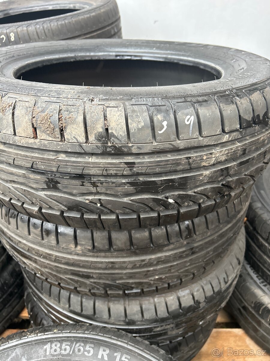Dunlop 185/60r15 - 2